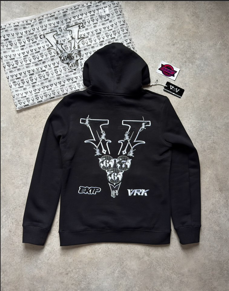 Vrunk x 667 VRUNK X 667 Hoodie brodé